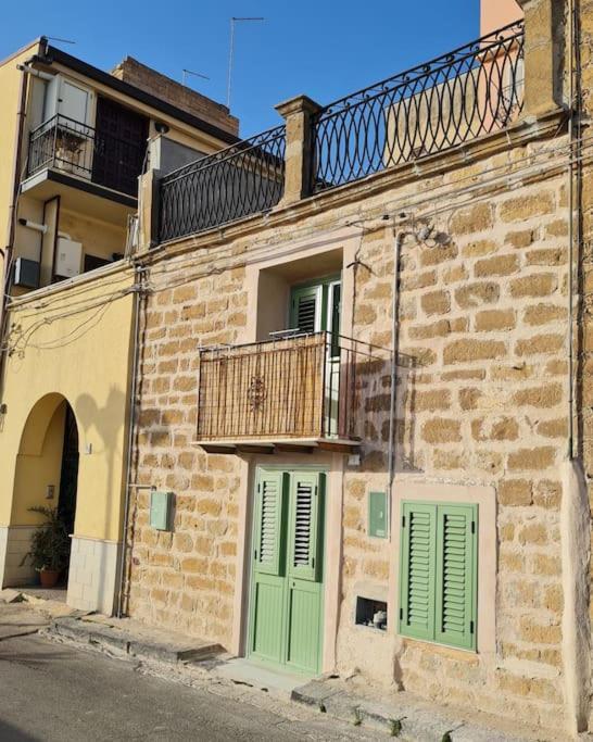 Appartamento Ca' Sole Butera Esterno foto
